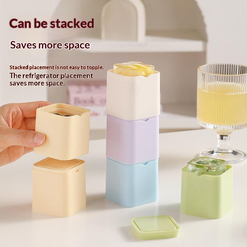 Food Grade Baby Food Storage Containers 4 Grids with Lids Tray Design for Baby Homemade Food Freezing Use