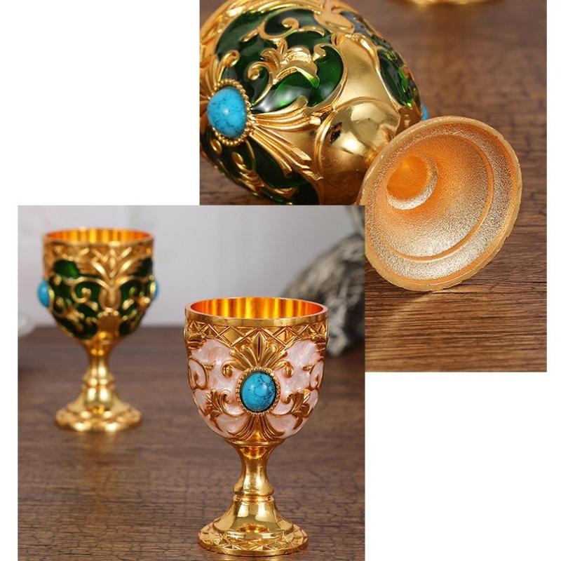 Vintage Shot Glass, Alloy Portable Light Luxury Relief Carved Goblet, European Mini Vodka Tumbler, Home Table Decoration, 1pcs