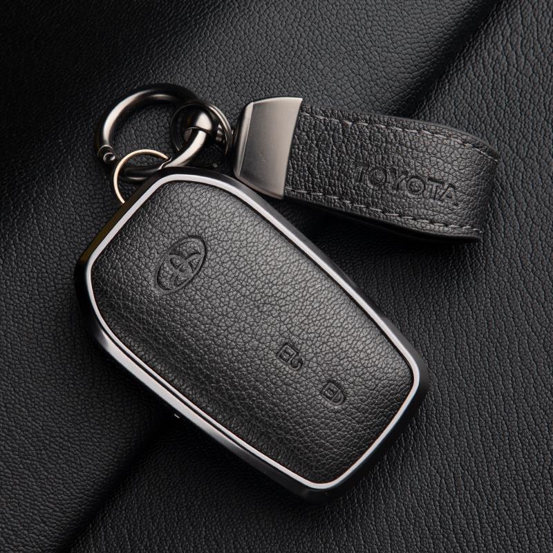 Skórzany Etui na Kluczyki do Toyota Camry, Highlander, Prado, Land Cruiser, Venza, RAV4 - 9. Gen