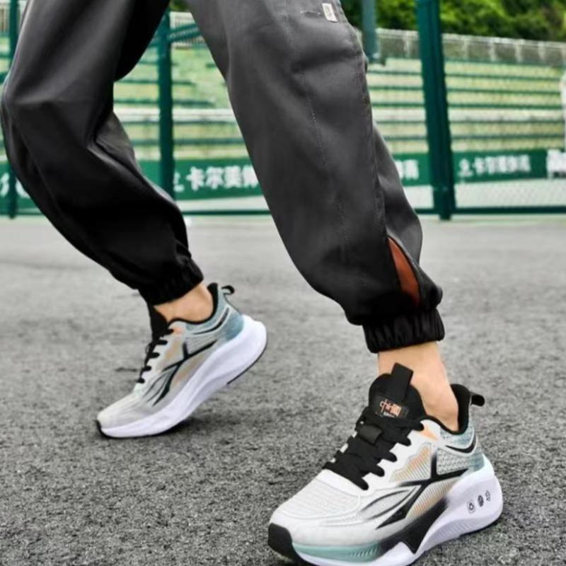 Herren Sport Laufschuhe Mesh Atmungsaktiv Freizeitschuhe Leicht Komfort Sneaker Rutschfest Tennis Trainingsschuhe für Herren