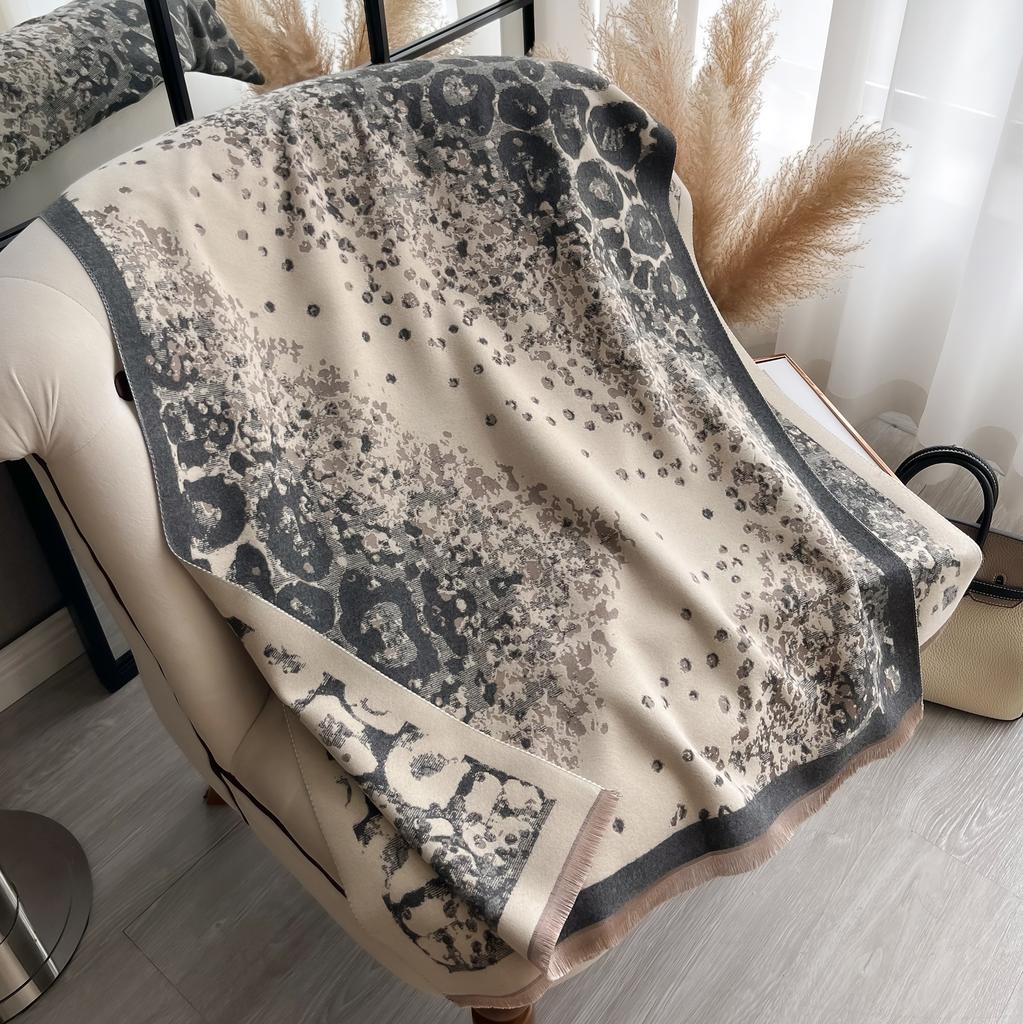 Thick Floral Scarf Pashmina Cashmere Travel Blanket Shawl  Comfortable Wrap Shawl Autumn Winter Elegant Coldproof Warm Scarf