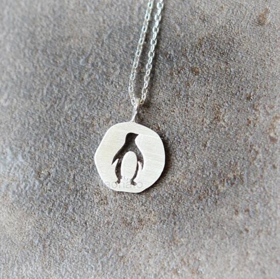 Walking Penguin Pendant Choker Necklace for Women Girls Delicate Charm Christmas Pet Gift Statement