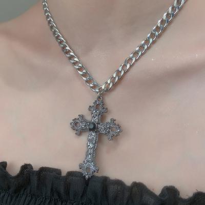 Κολιέ και μενταγιόν – Περιδέραια και κολιέ