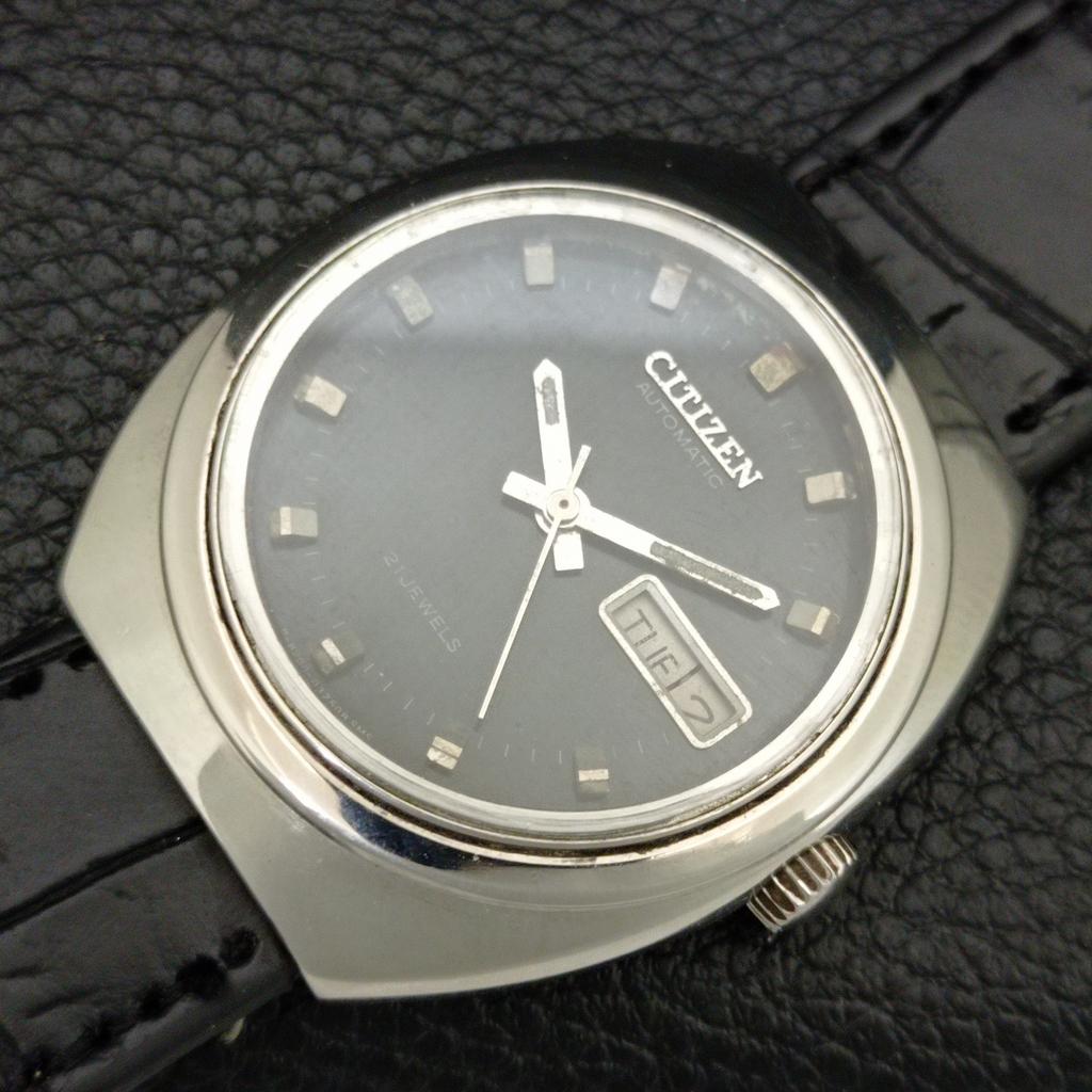 VINTAGE CITIZEN AUTOMATIC 8200 JAPAN MENS ORIGINAL DIAL WATCH a708427-1