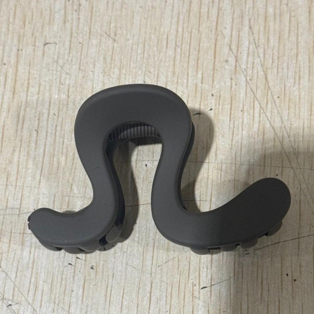Matte Finish Shark Clip Casual Ponytail Clip Simple Acrylic Hair Claw Daily
