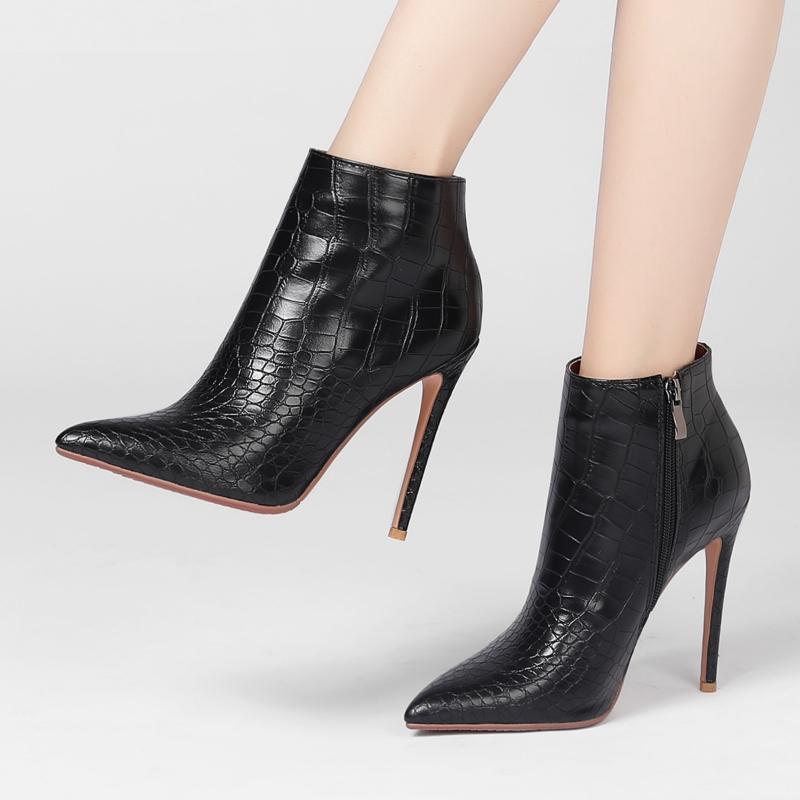 Western Women's Ankle Boots New 2025 Autumn Thin High Heels Cowboy Cowgirls Boot Black Yellow Party Dance Shoes Large Size 45