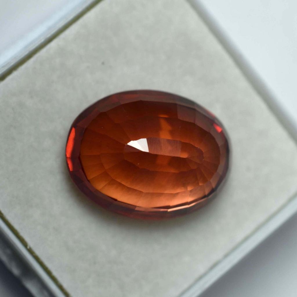 NATURAL 10.25 Carat Ceylon SAPPHIRE Orange Oval Shape CERTIFIED Loose Gemstone