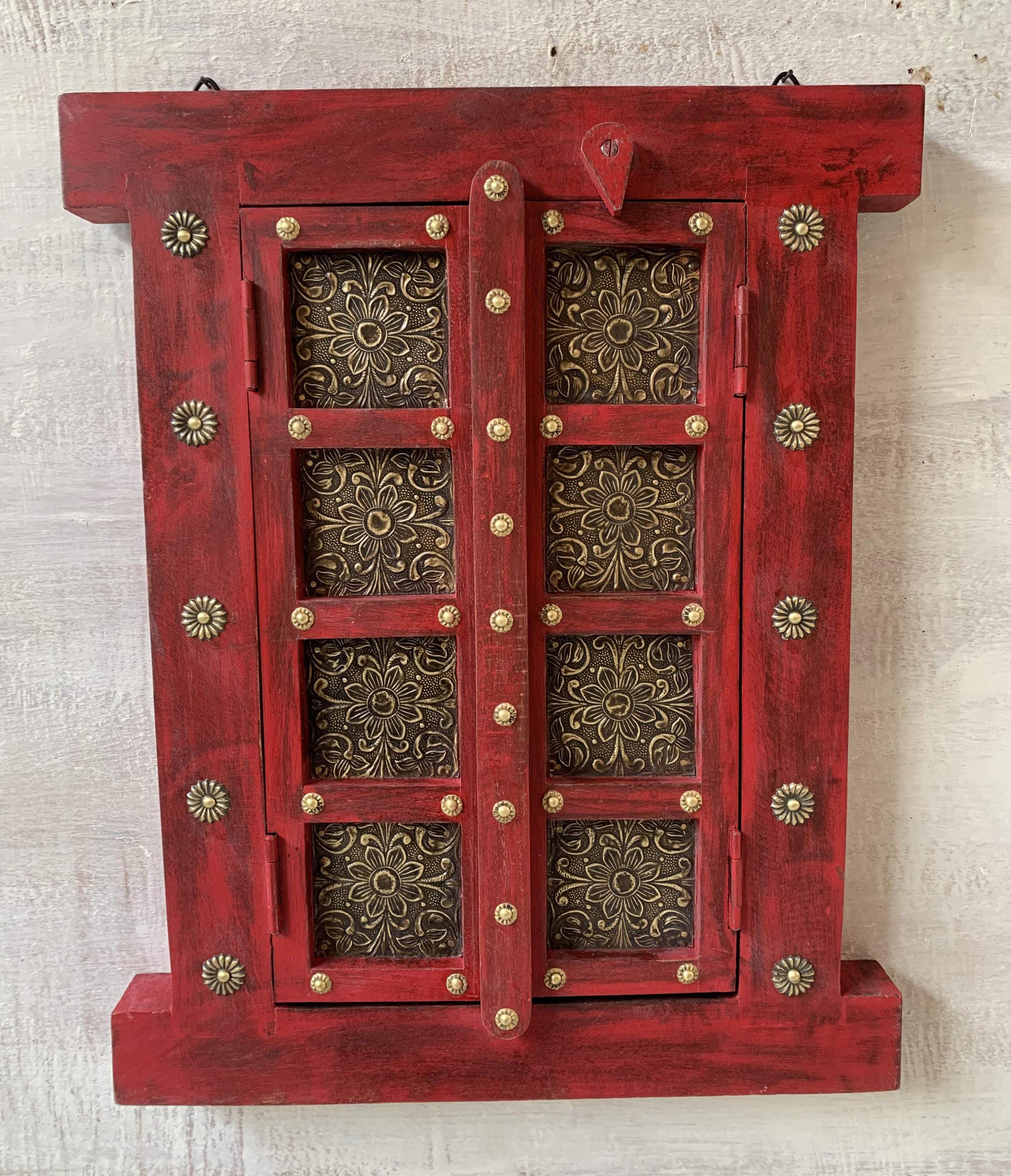 Red Painted Wooden Jharokha Window: Indian Brass Wall Decor разноцветный