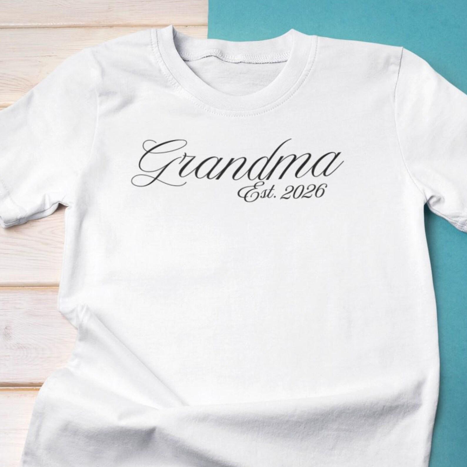 Grandma Est. 2026 T-Shirt, Pregnancy Announcement Gift, Nana Tee 4XL