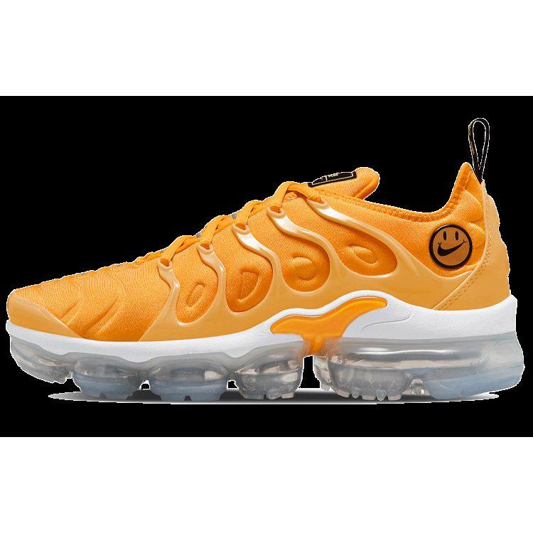 

Nike Air VaporMax Plus Go The Extra Smile Women Sneakers Orange Pollen Yellow-Strike DO5874-700 37.5