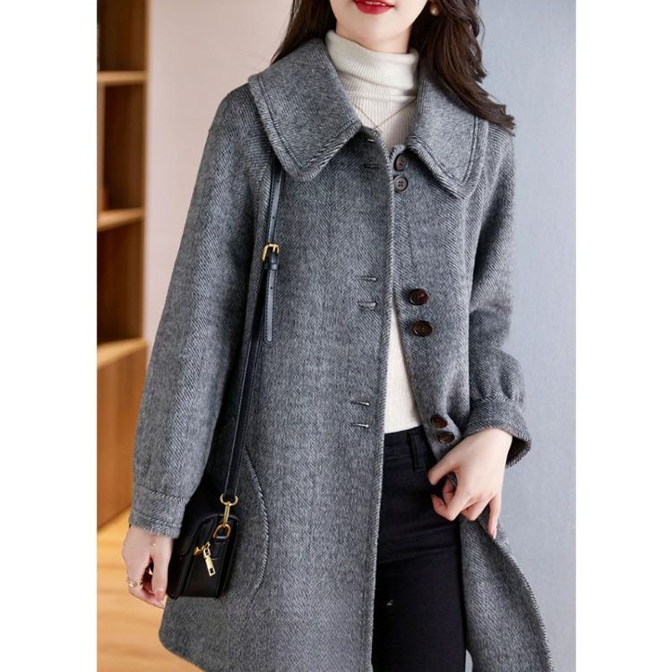 Elegant Women's Red Wool Coat, Winter Fashion with A Slim Fit Silhouette and Premium Quality Fabric