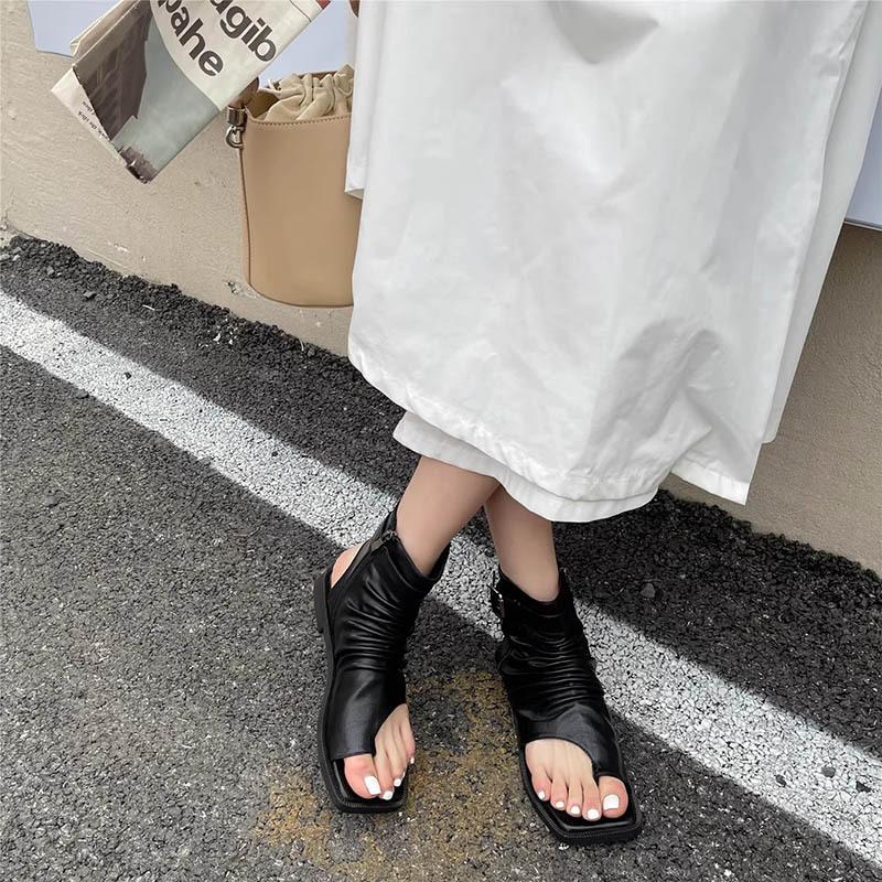 

Женские плоские сандалии с открытым носком и сумкой на каблуке, лето 2025, новая модель, с ремешком и пряжкой, удобные студенческие пляжные женские римские туфли 35 чёрный