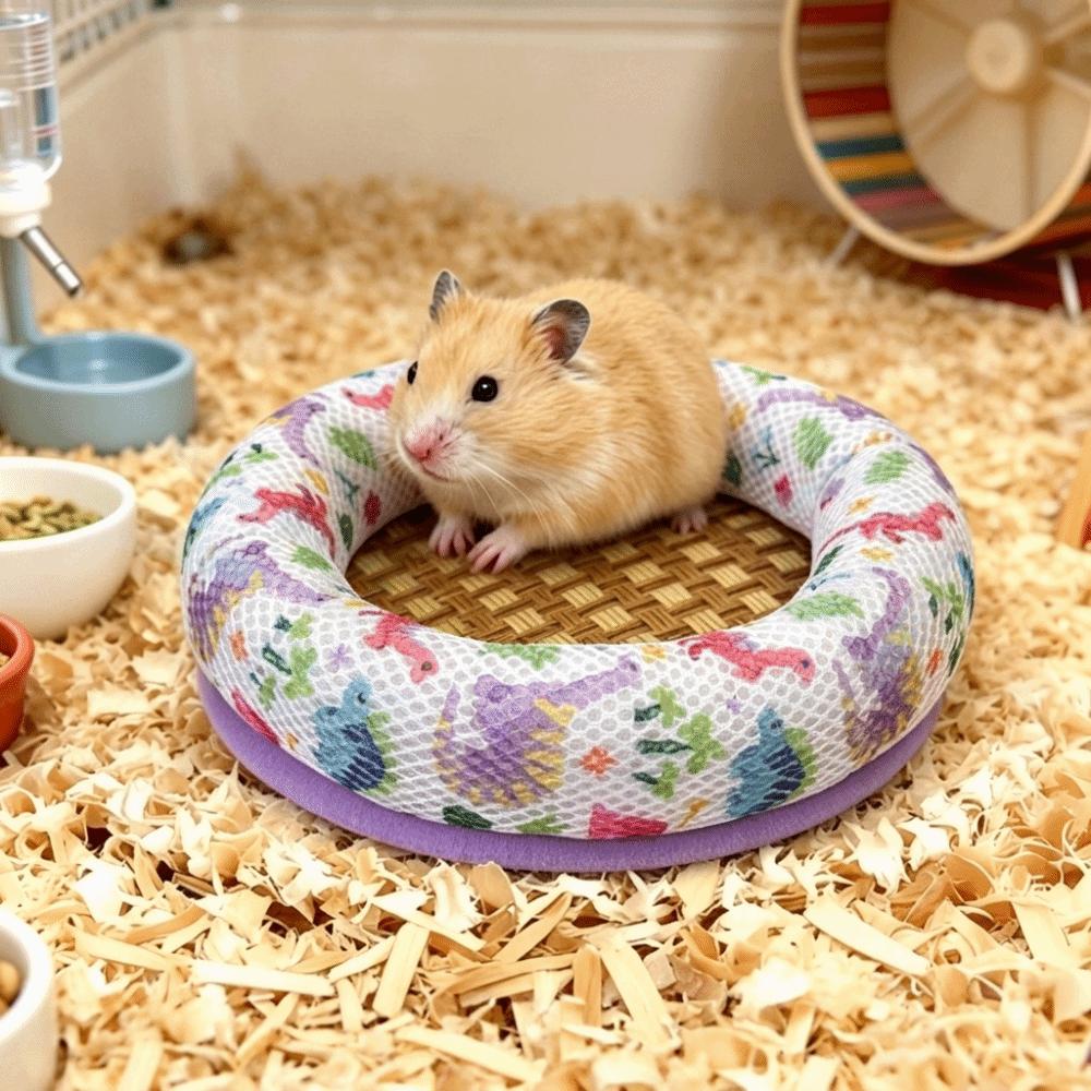 Hamster Sleeping Bed Breathable Hamster Cooling Bed Round Comfortable Hamster Nest Soft Non-Slip Bottom Small Pet Cushion Travel