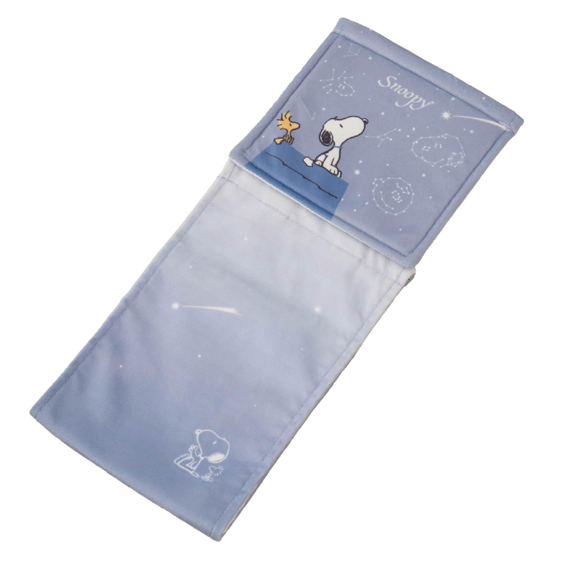 

Senko Snoopy Toiletries, Starry Sky Snoopy Paper Holder Cover, Blue-Gray, Character and Animal Design, 60043, Approximately 15cm Wide