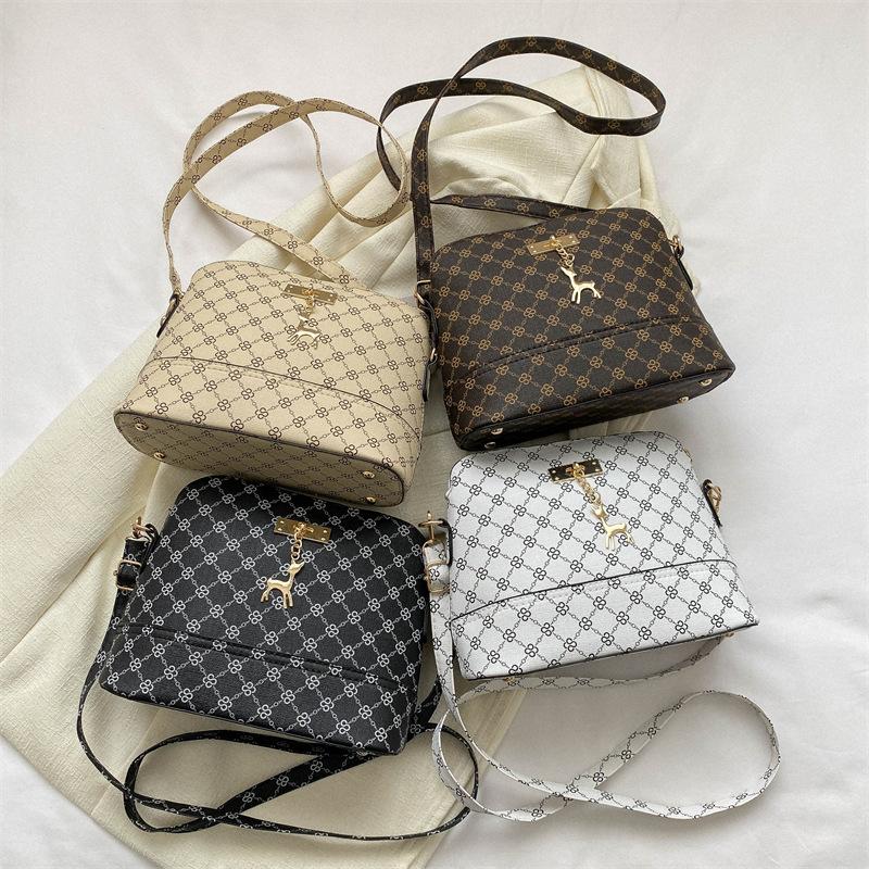 2023 летняя новая женская шикарная сумка в корейском стиле, женская сумка через плечо с подвеской в виде оленя, сумка через плечо с принтом в стиле ретро