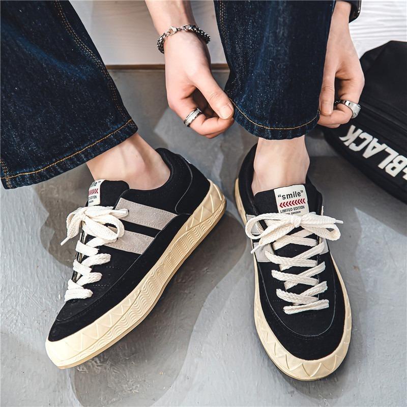 Fashion 2025 Autumn New Low Top Thick Soled Casual Shoes for Men Fashion Trend Versatile Comfortable Non Slip Lace Up Platform sneakers