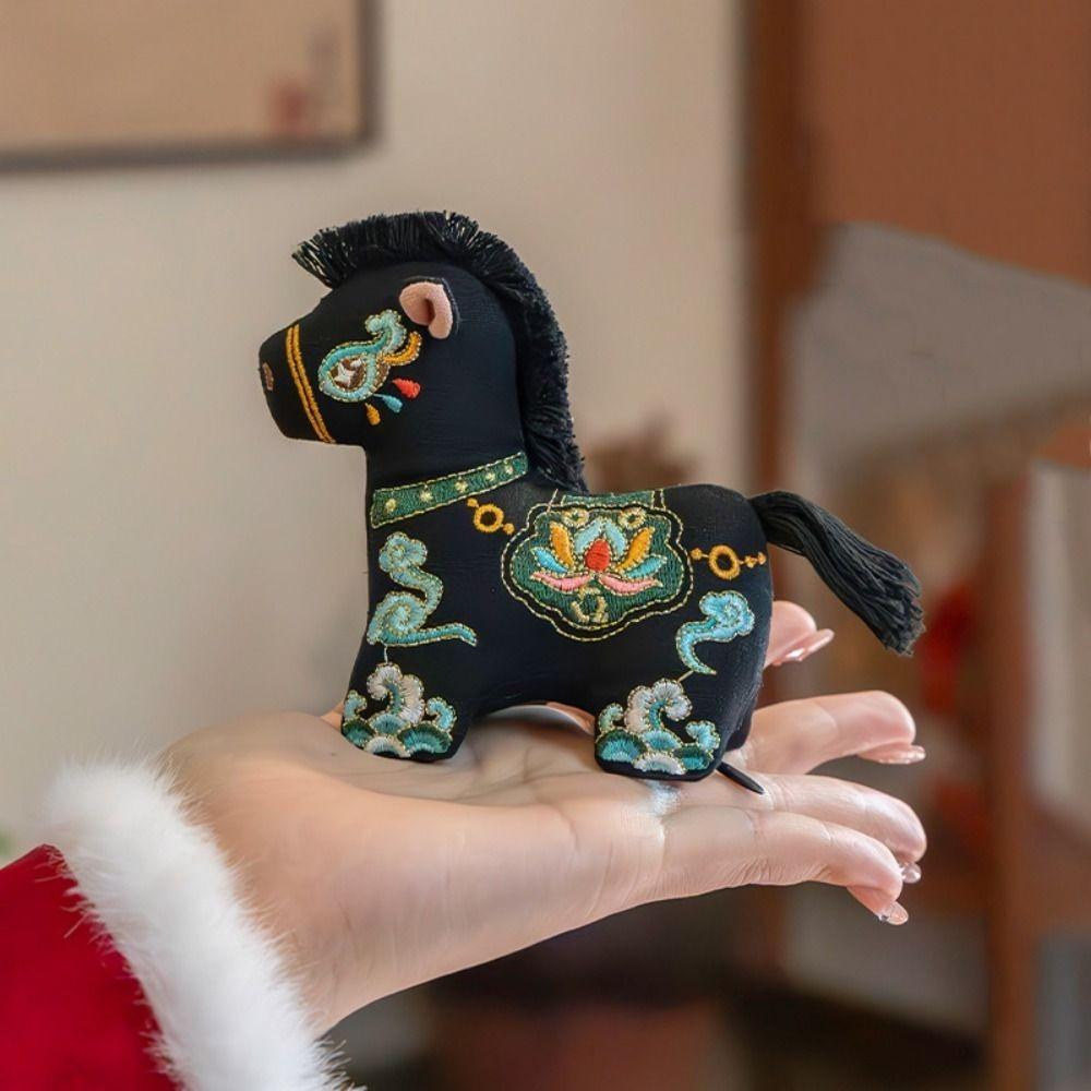 Brocade Zodiac Horse Sachet Embroidery Chinese Style Bag Horse Hanging Decoration Refillable Zipper Design Mascot Pony Pendant