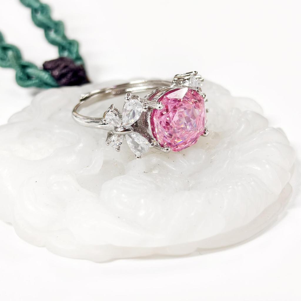 Růžová Sakura Motýlí Šperky Set: Zirkonový prsten, náušnice a přívěsek