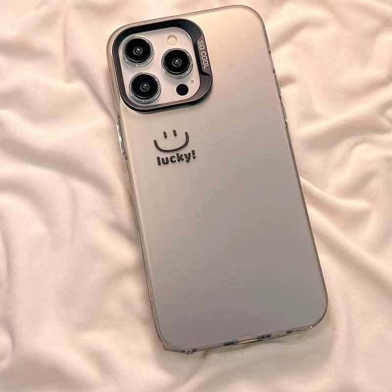 The new simple smiley face is suitable for iphone17 mobile phone case Apple 15promax/16 Europe and America 13pro12/11x.