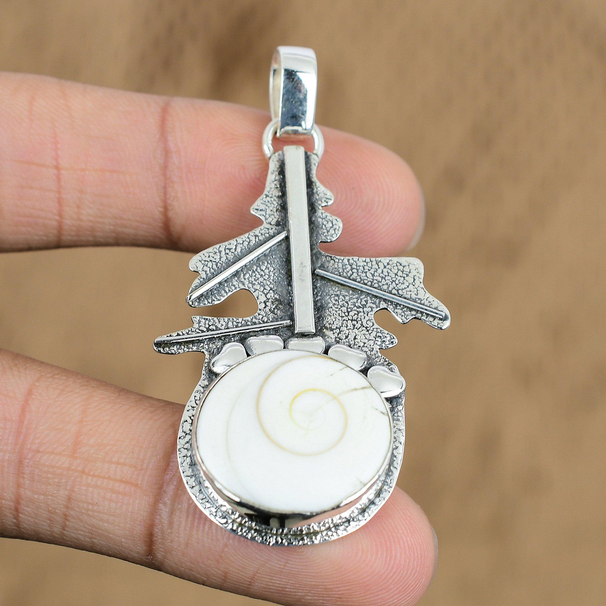 

Birthday Gift For Her Natural Shiva Eye Shell Gemstone Pendant 925 Silver