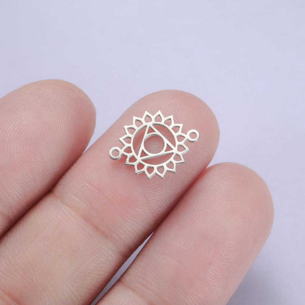 LIKGREAT Yoga Pendant 7Chakra Pendants for DIY Jewelry Handmade Decor Energy Healing Meditation Charm for Bracelet Necklace Gift