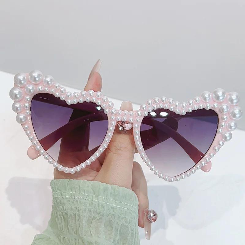Diamond Pearl Heart Shape Ladies Sunglasses Wedding Party Sun Glasses Women Big Frame Cute White Black Shades Fashion Eyewear