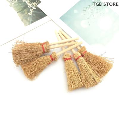 10Pcs Mini Red Rope Straw Dollhouse Decor Micro Landscape Decorations Accessories