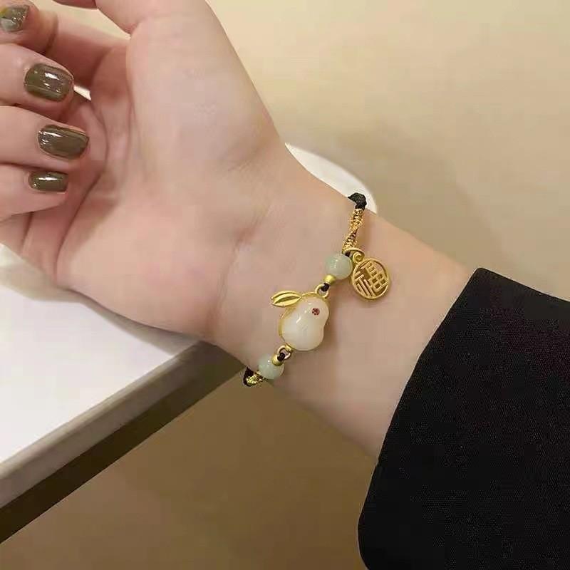 Little Chic Rabbit Charm Bracelet For Women Sweet Fresh Design 2024