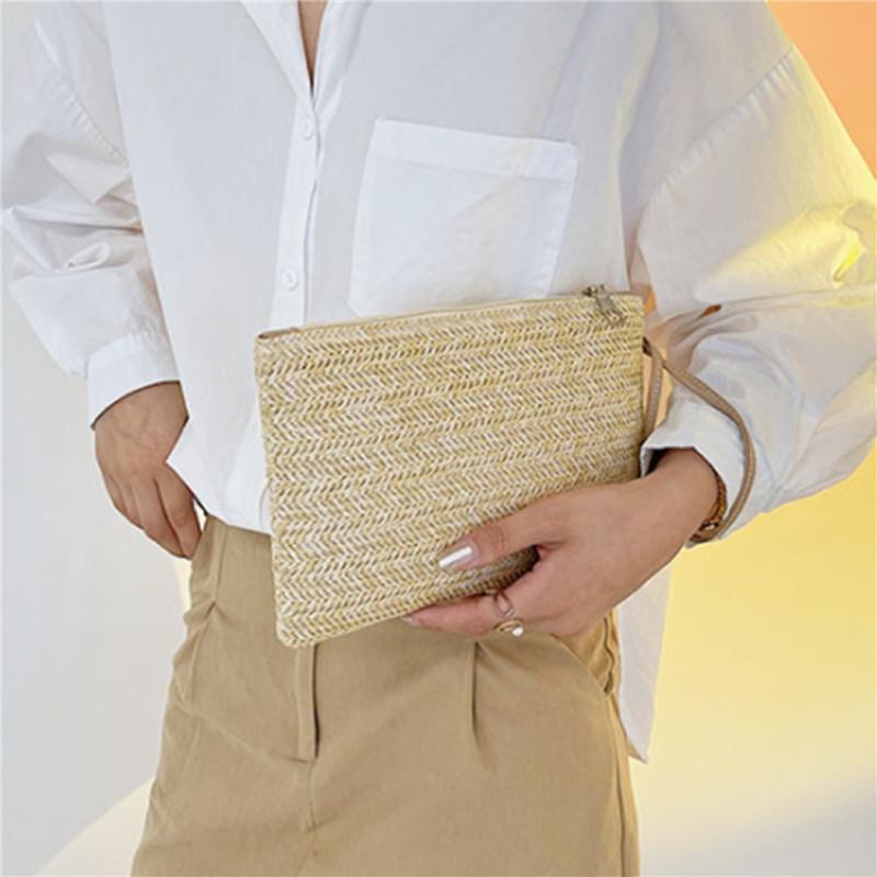 Fashion Straw Weaving Clutch Bag Solid Woven Coin Purse Beach Wallet for Women Daily Use with Phone And Money Slots Card Holder