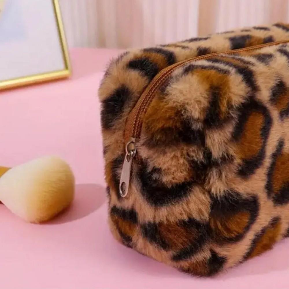 Travel Leopard Print Makeup Bag Soft Cosmetic Bag Large-Capacity Pen Case Toiletry Organizer Bag