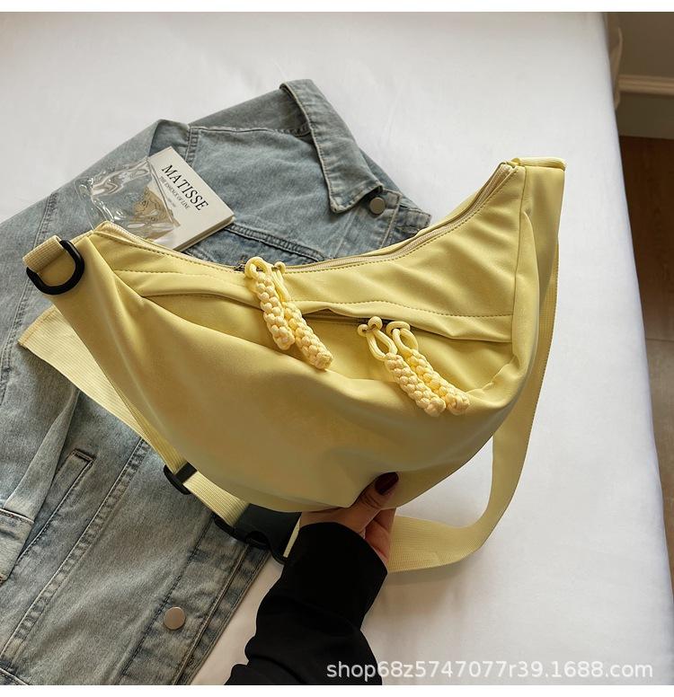 Solid Color Large Capacity Crossbody Bag Women's 2025 New Casual Lightweight Korean Shoulder Bag Lazy Commuter Tote Bag