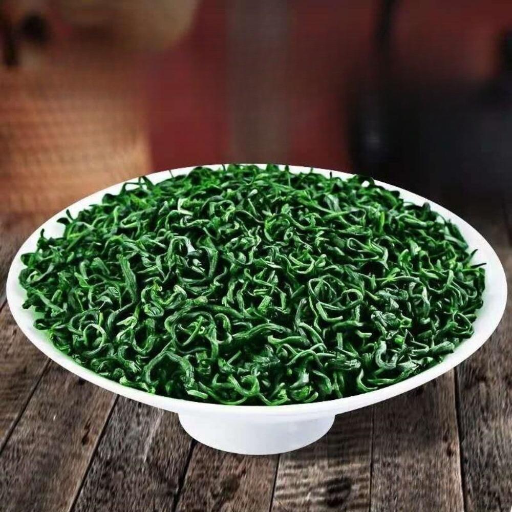 Zelený čaj z vysokých hor Čerstvý čínský sypaný Silné aroma Pražené listy