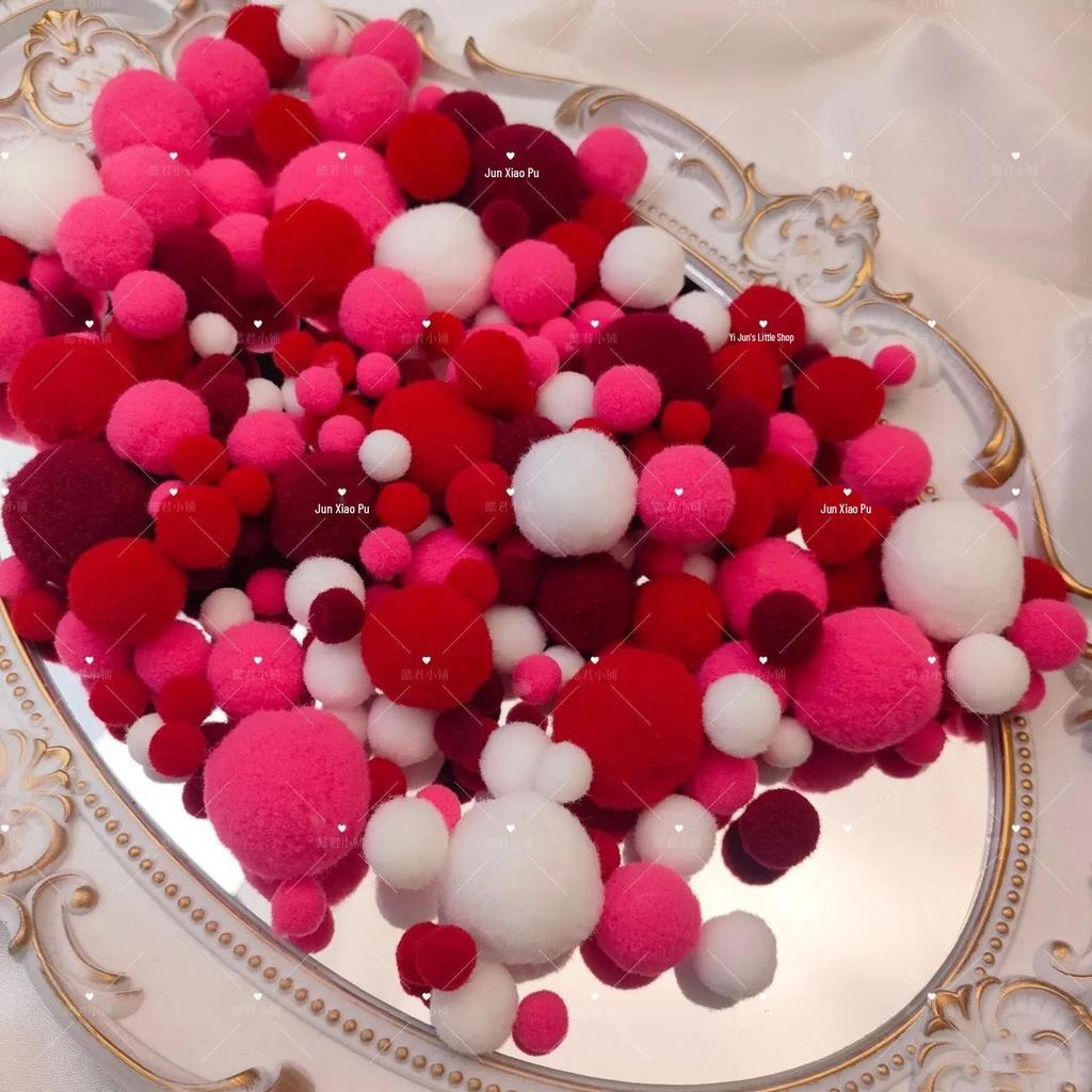 Mehrfarbige Hochelastische Pompons: Gemischte Größen für kreative DIY- und handgefertigte Dekorationen