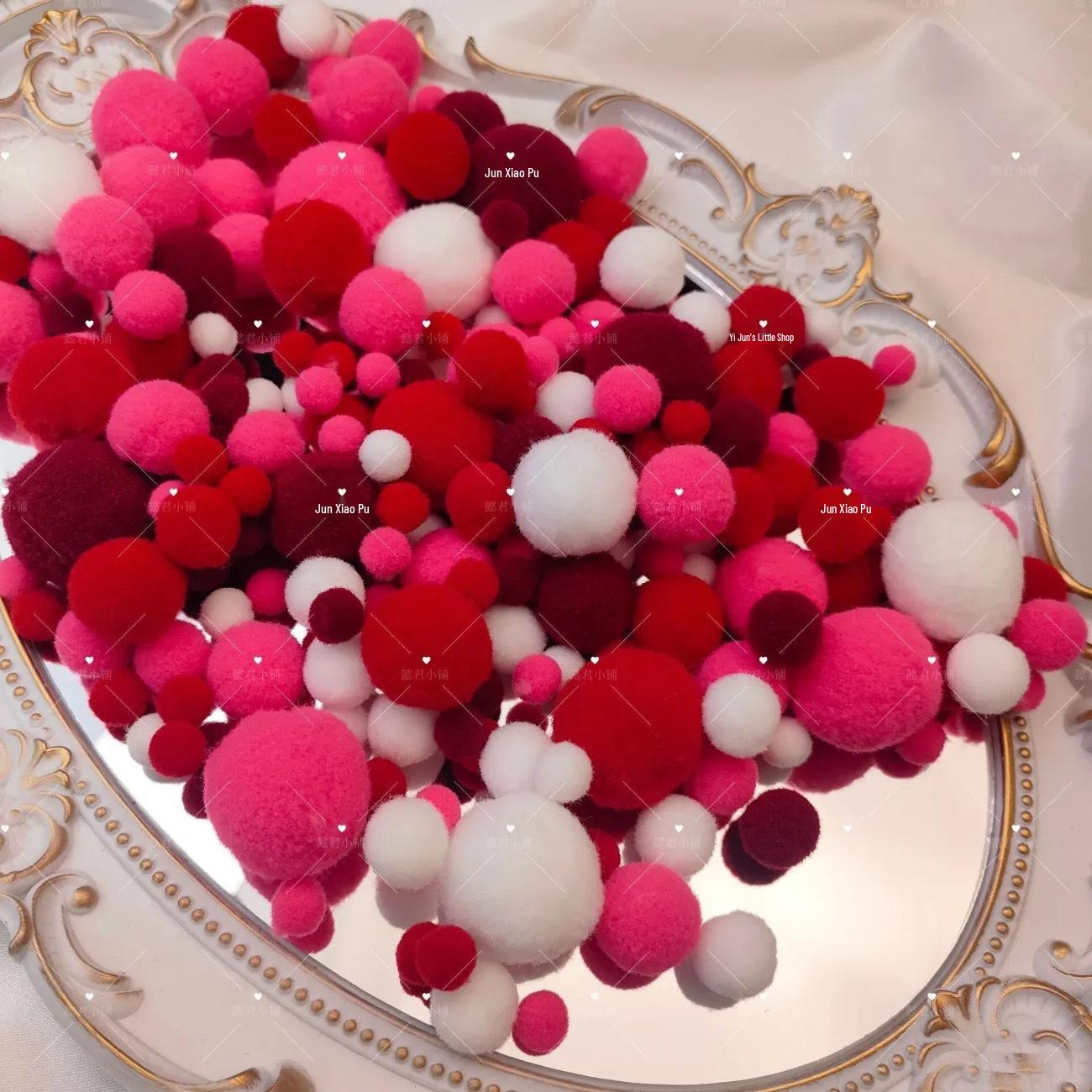 

Многоцветные высокоэластичные помпоны: Смешанные размеры для креативного DIY и самодельных украшений