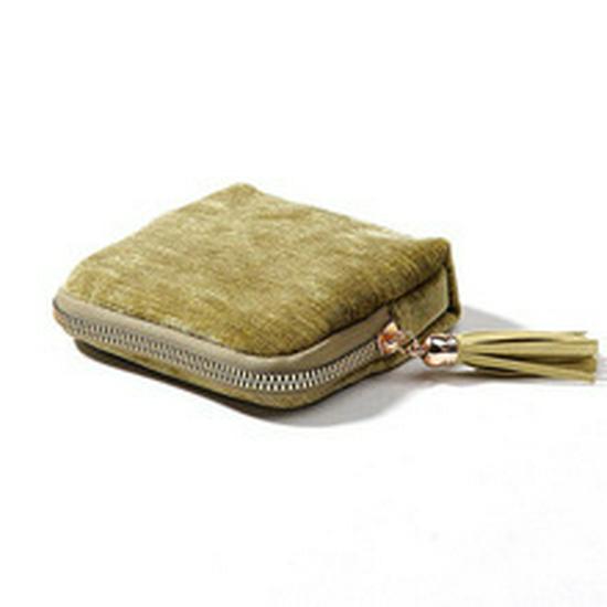 Elegant Tassel Jewelry Pouch with Zipper - Portable Organizer for Rings, Pendants, and Bracelets
