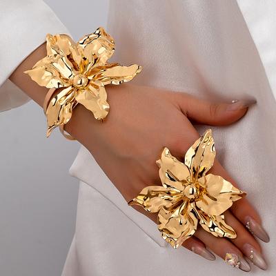Niche Design Exaggerated Big Flower Ring Bracelet Two-Piece Set Femininity High Sense