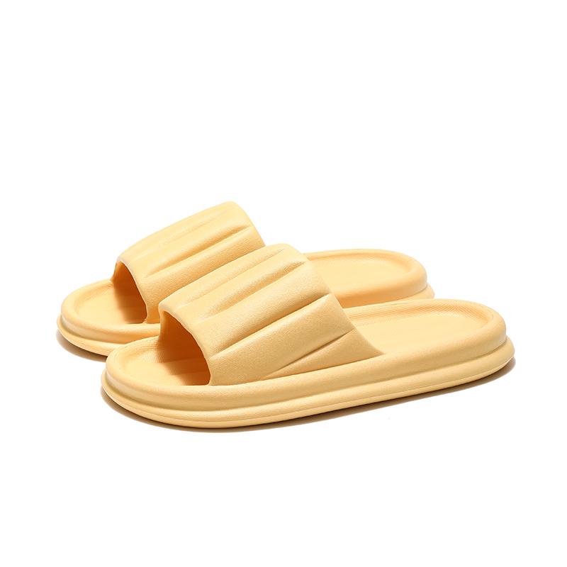 2024 Women Soft Sole Cloud Slippers Indoor Outdoor Beach Sandals Thick Platform Summer EVA Non Slip Flip Flops