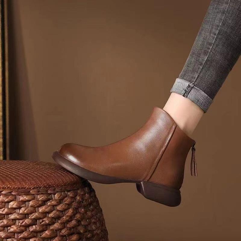 New Women's Shoes: Soft Leather Casual Retro Boots, Fashionable Women's Thick-heeled Round-toed Ankle Boots