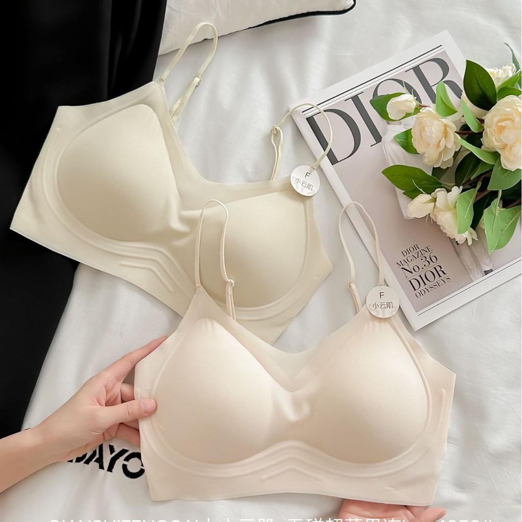 Live streaming host the same small cloud muscle back cross ultra-thin jelly strip underwear bottom tube top beautiful back women