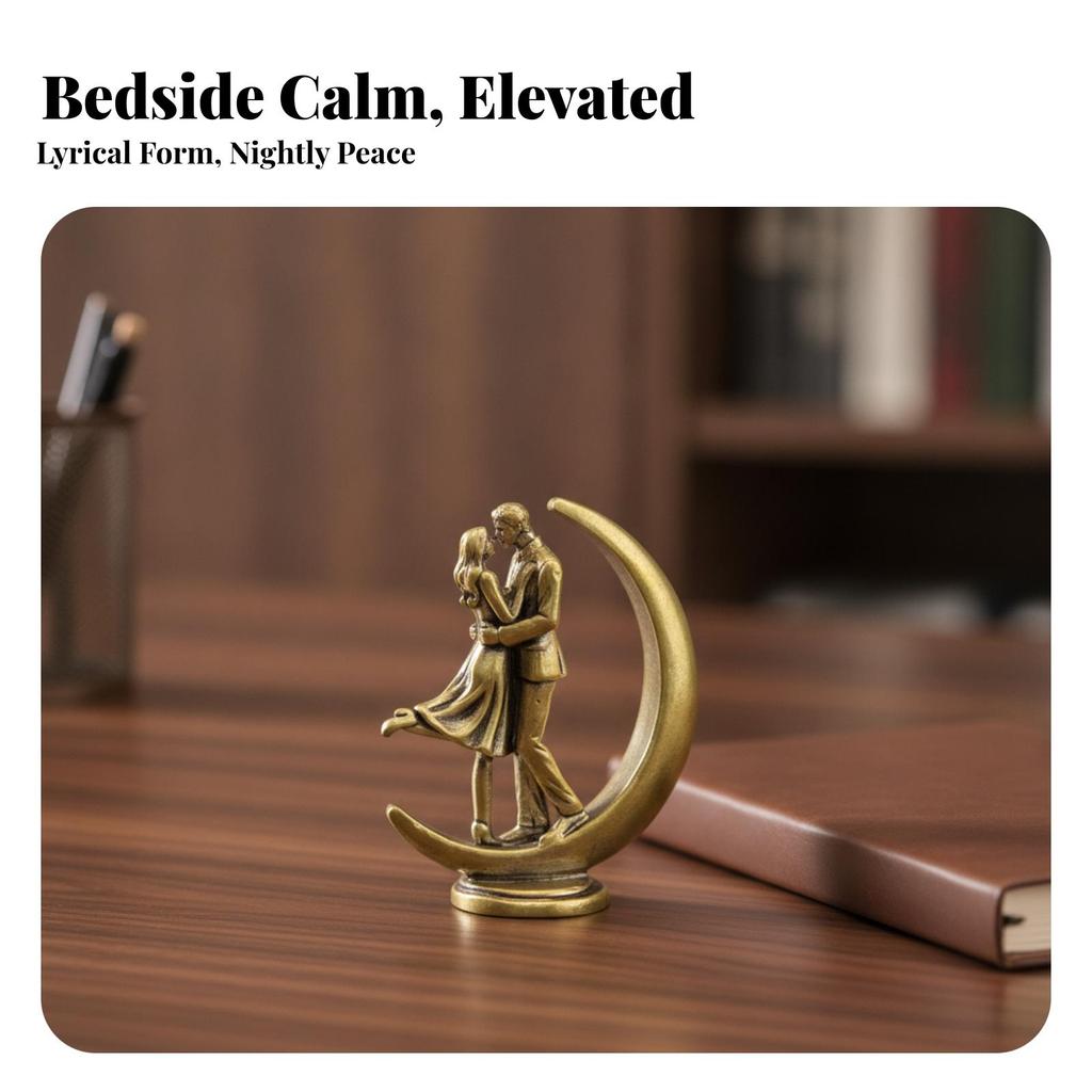 Couple Figurine Elegant Sculpture Compact for Couples