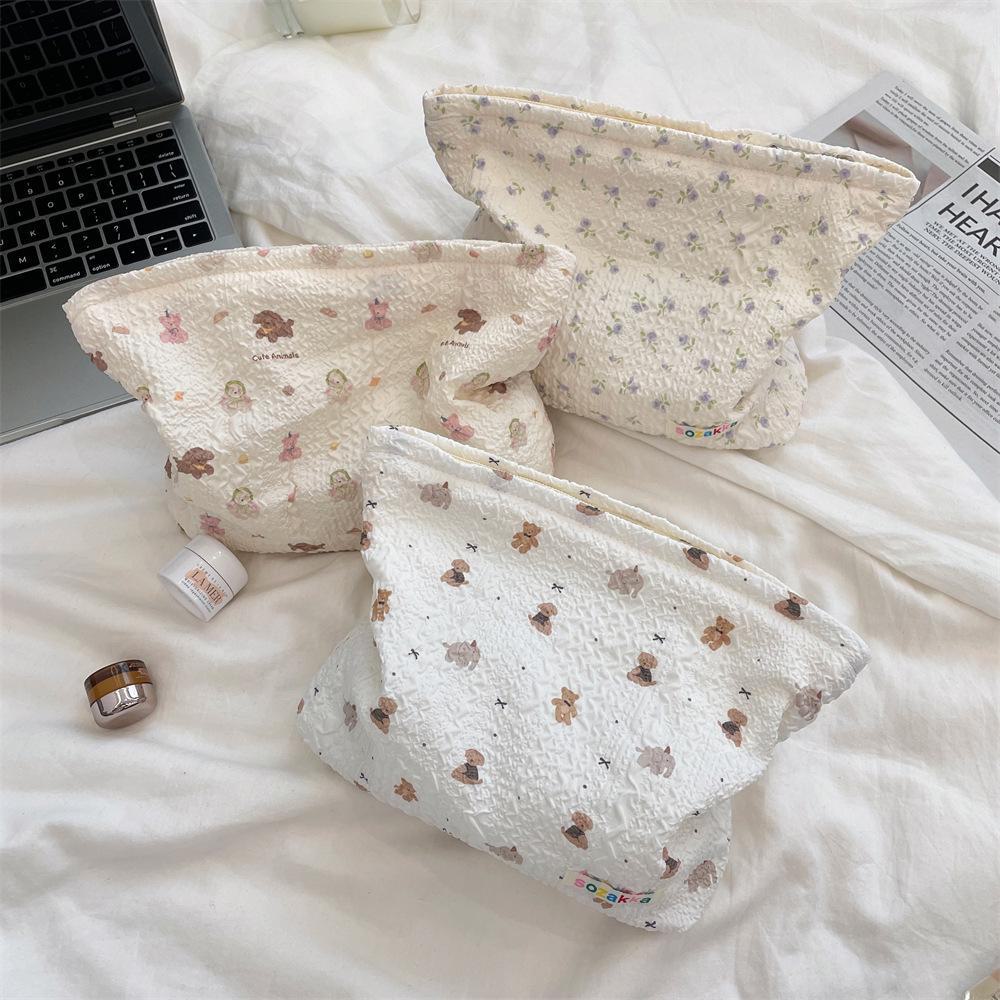 Embossed Cartoon Cosmetic Bag, Gentle Style, Large Capacity Travel Toiletry Organizer