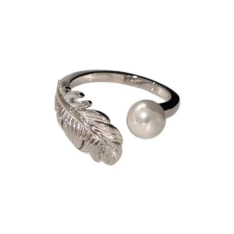 Elegant Adjustable Feather Ring for Women – Trendy, Sweet, Minimalist Design for Index Finger