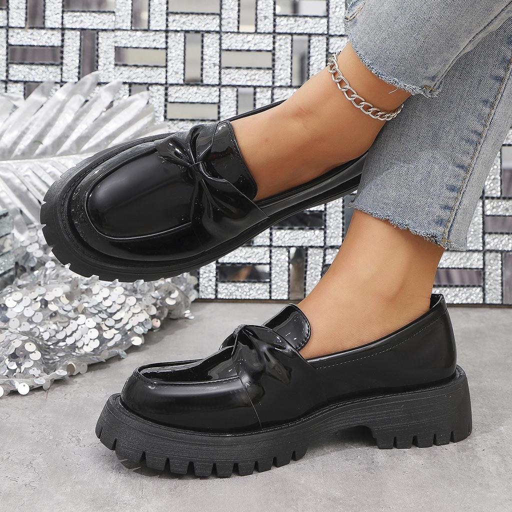 Large size women's spring and autumn new women's shoes round head foot thick sole casual single shoes women