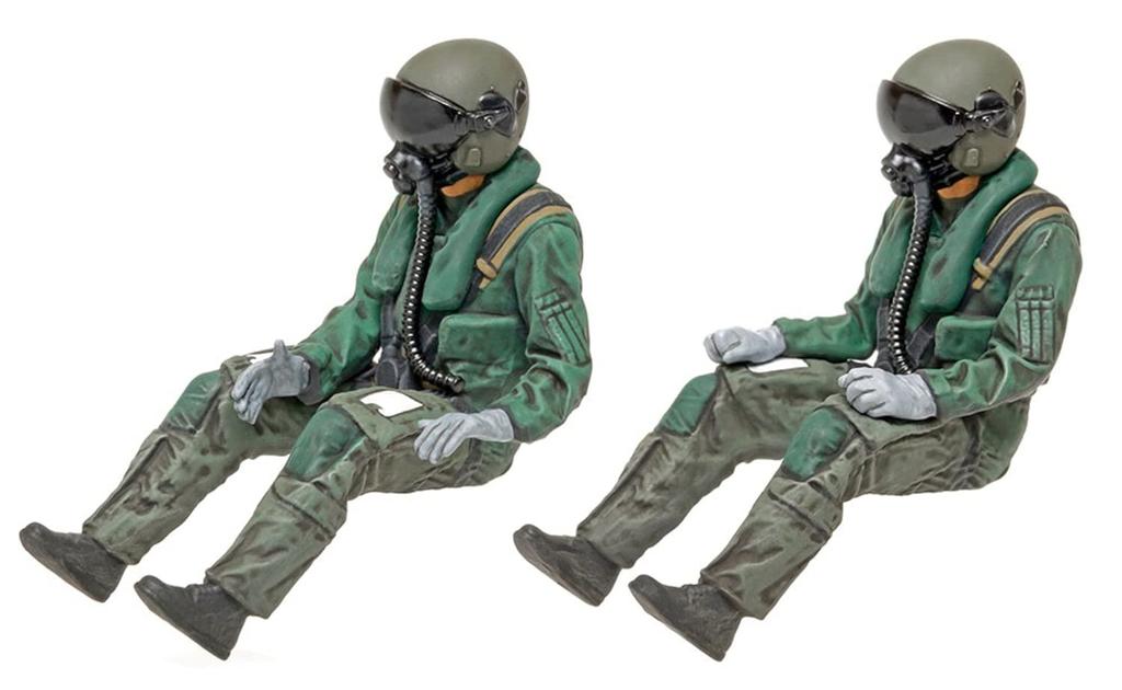 Tamiya Měřítko speciální projekt série Italeri pilot britské armády Tornado plastový model 25425 1/32 GR.4 (s postavou) 25425-000