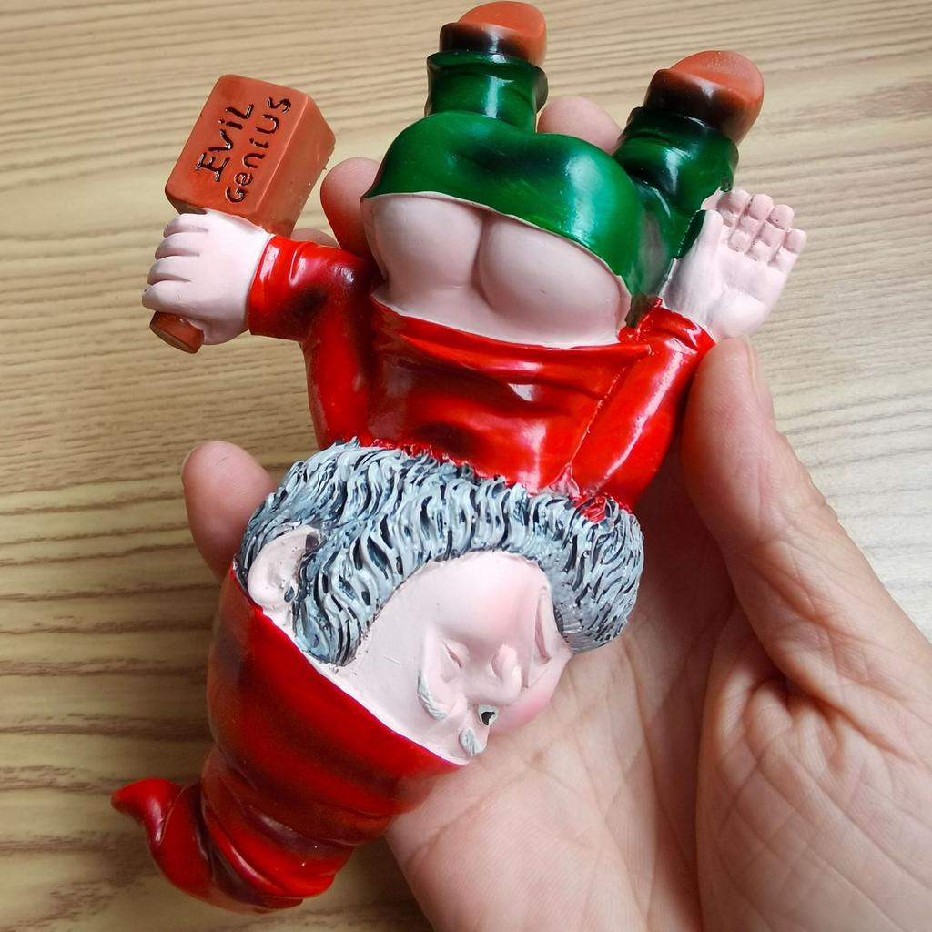1Pc Funny Drunk Garden Dwarf Statue Resin Ornaments, Suitable for Outdoor Garden Home Living Room Bedroom Office Desktop Decoration