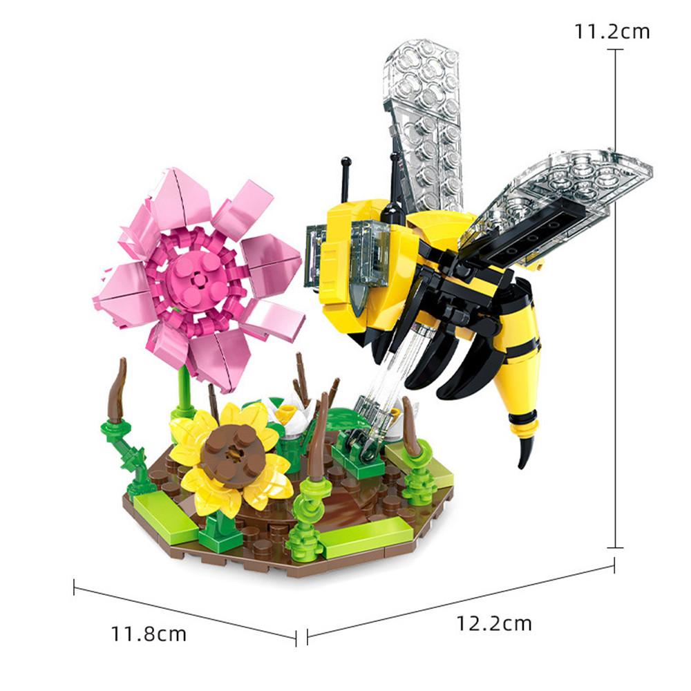 

Cute Animals Insect World Insect Flower Butterfly Mantis Snail Bee Plant Figures Building Blocks Bricks Model Kids Toy Children