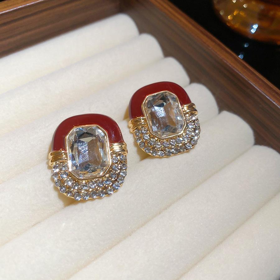 Retro Zircon Square Stud Earrings: Luxurious Silver Needle Design for Autumn/Winter