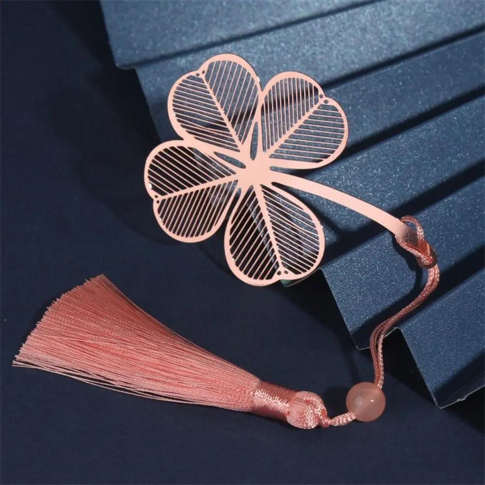 Metal Bookmark Chinese Style Vintage Creative Leaf Vein Hollow Maple Leaf Fringed Apricot Leaf Bookmark Gifts