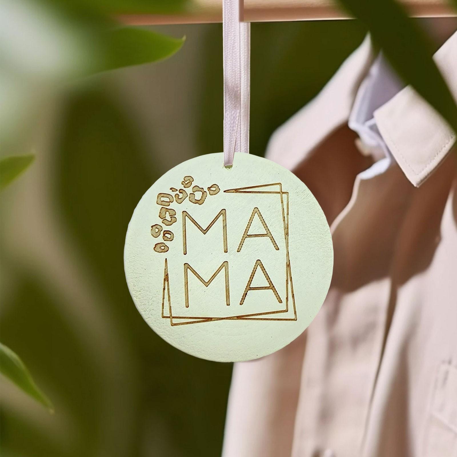 

Подвеска 2D с круглой фишкой из дерева с гравировкой ко Дню матери One Size белый