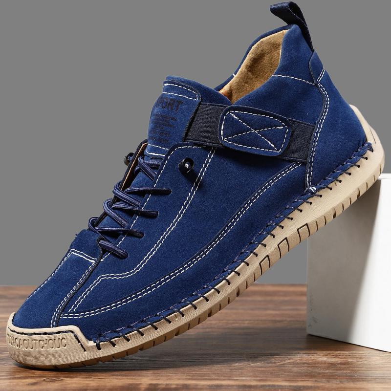 Fashion Handmade Leather Loafers Men Casual Slip On Loafers Breathable Leather Shoes Men Flats Fashion Moccasins Tooling Shoes Plus Size